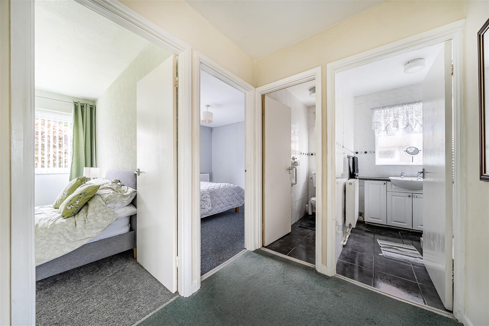 Heol Will George, Waunarlwydd, Swansea, SA5 4RS